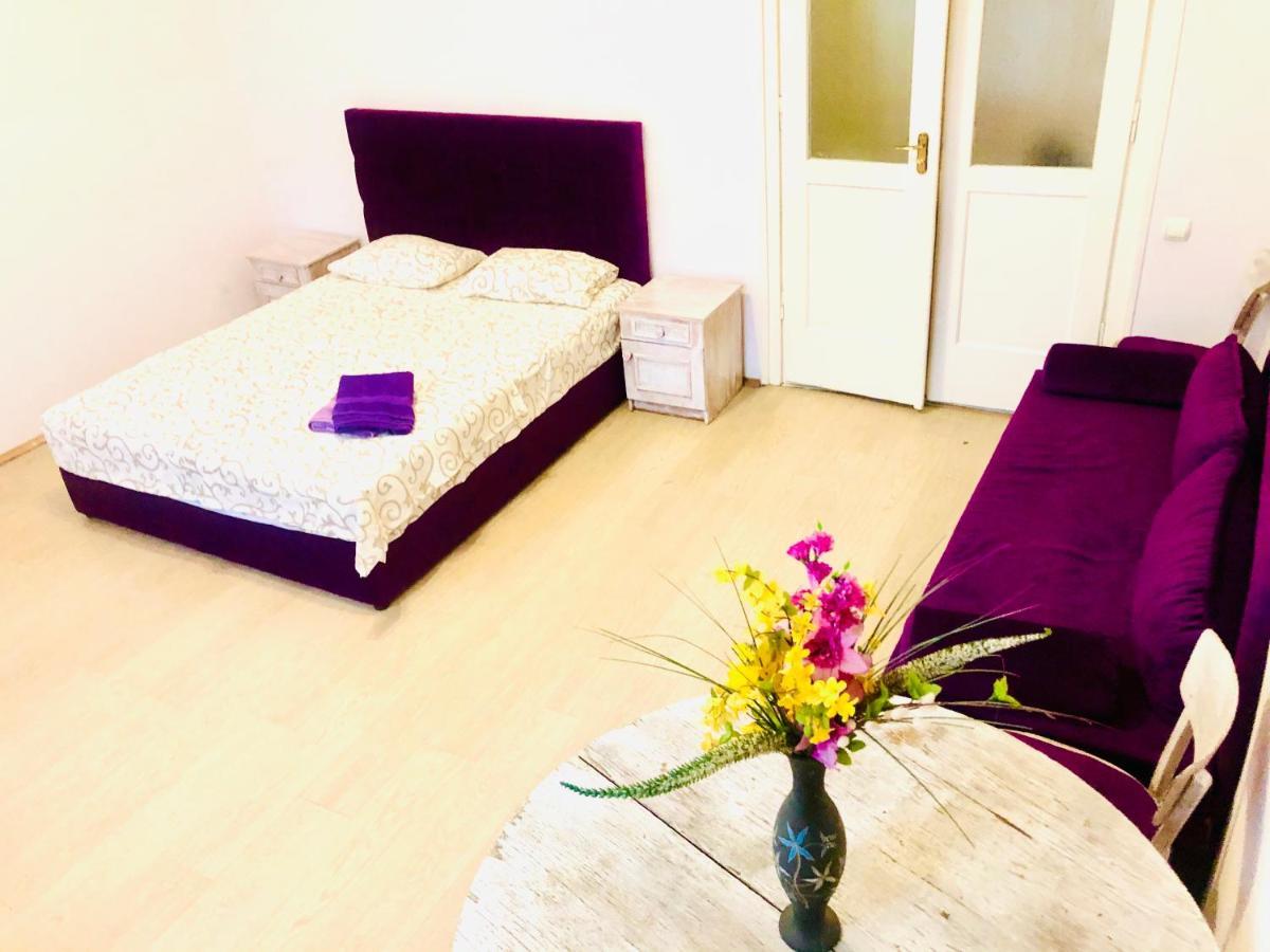 Anna Apartments Lviv Exterior foto